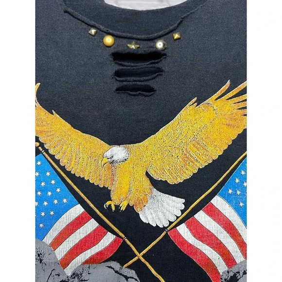 Vintage 90’s Mount Rushmore crop top size S. - Picture 7 of 7